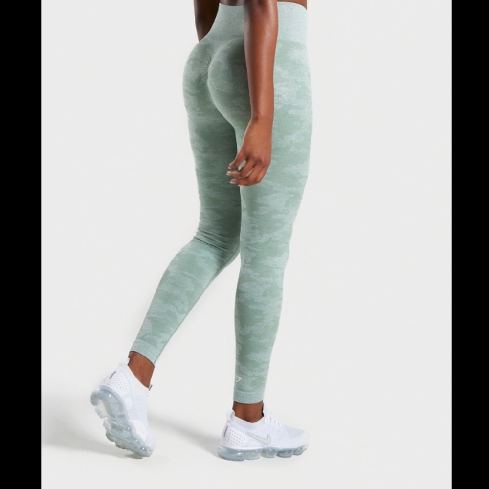 Gymshark Camo Seamless Legging.